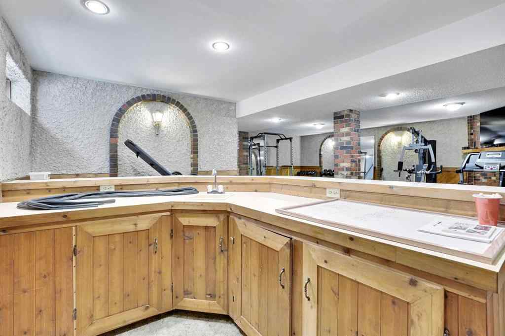 MLS® A2260942 - 403 72 Avenue NE in Huntington Hills Calgary, Residential