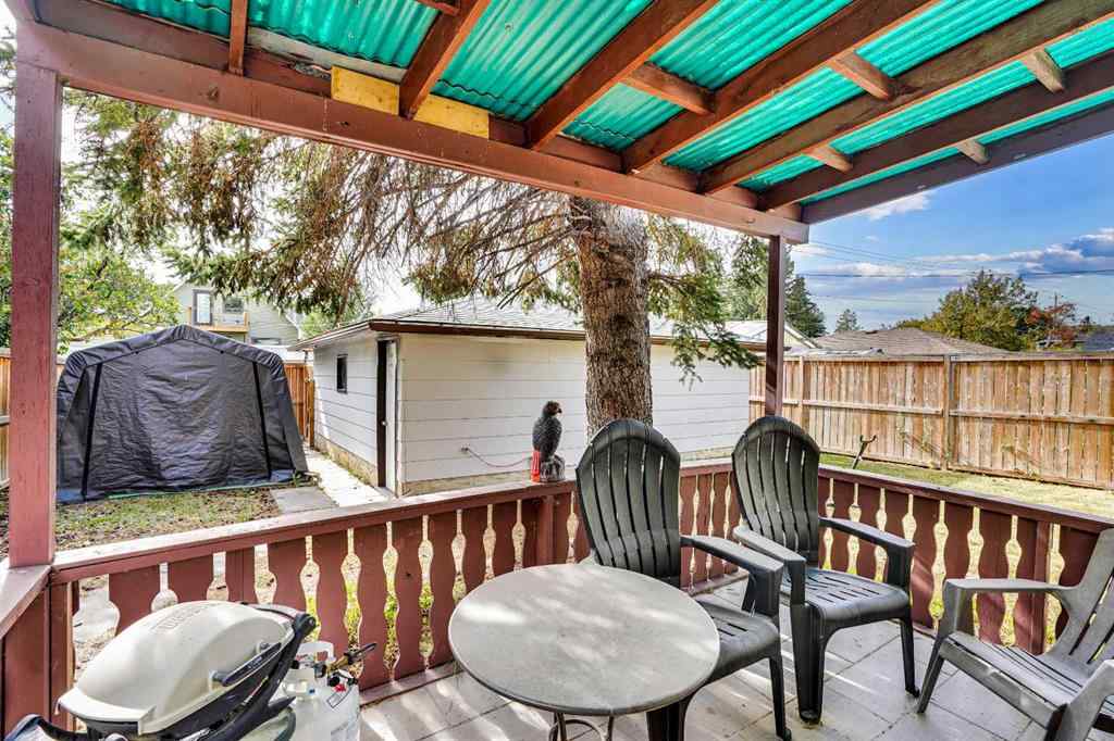 MLS® A2260942 - 403 72 Avenue NE in Huntington Hills Calgary, Residential