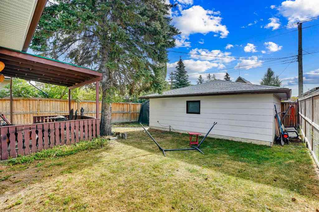 MLS® A2260942 - 403 72 Avenue NE in Huntington Hills Calgary, Residential