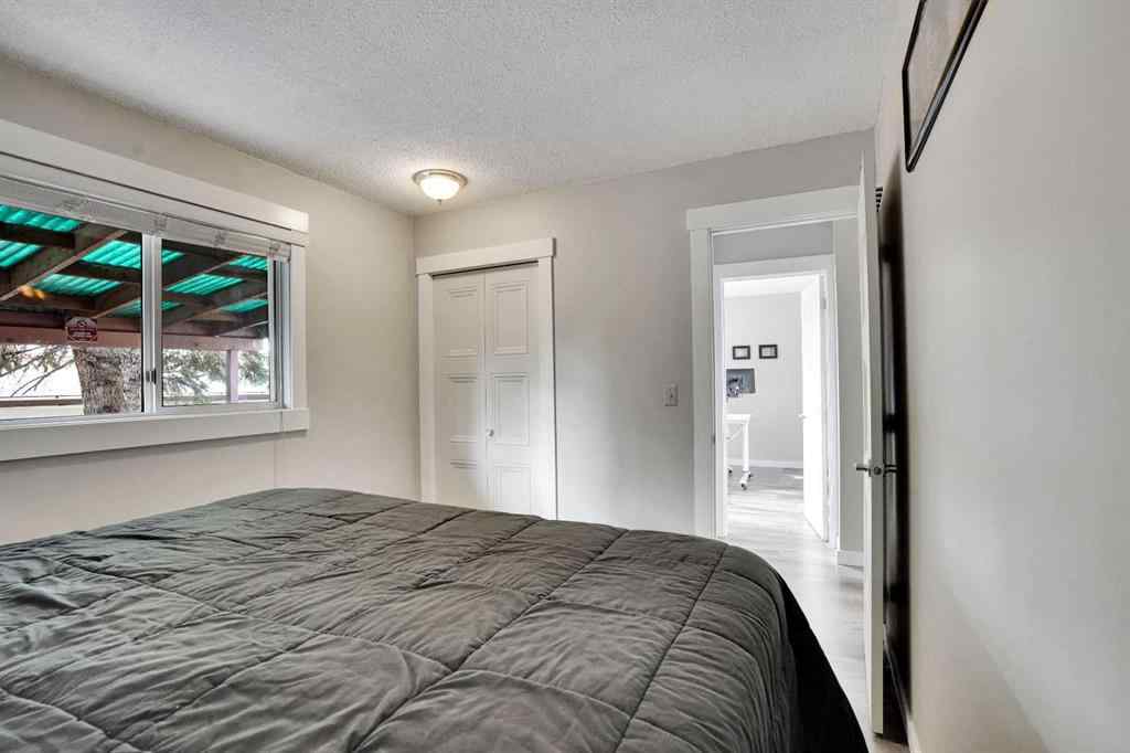 MLS® A2260942 - 403 72 Avenue NE in Huntington Hills Calgary, Residential