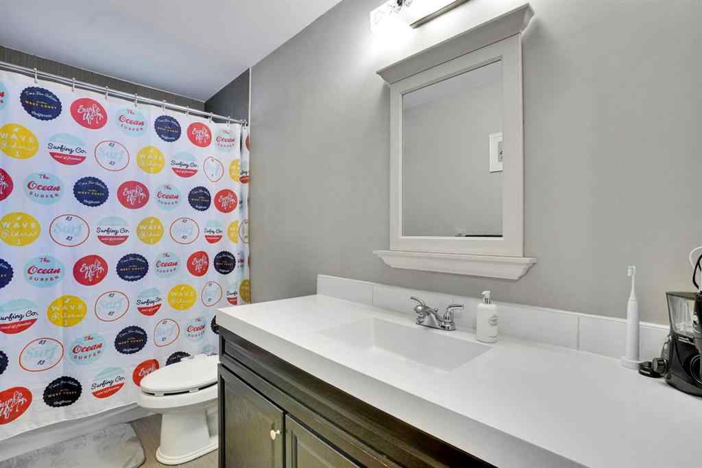 MLS® A2260942 - 403 72 Avenue NE in Huntington Hills Calgary, Residential