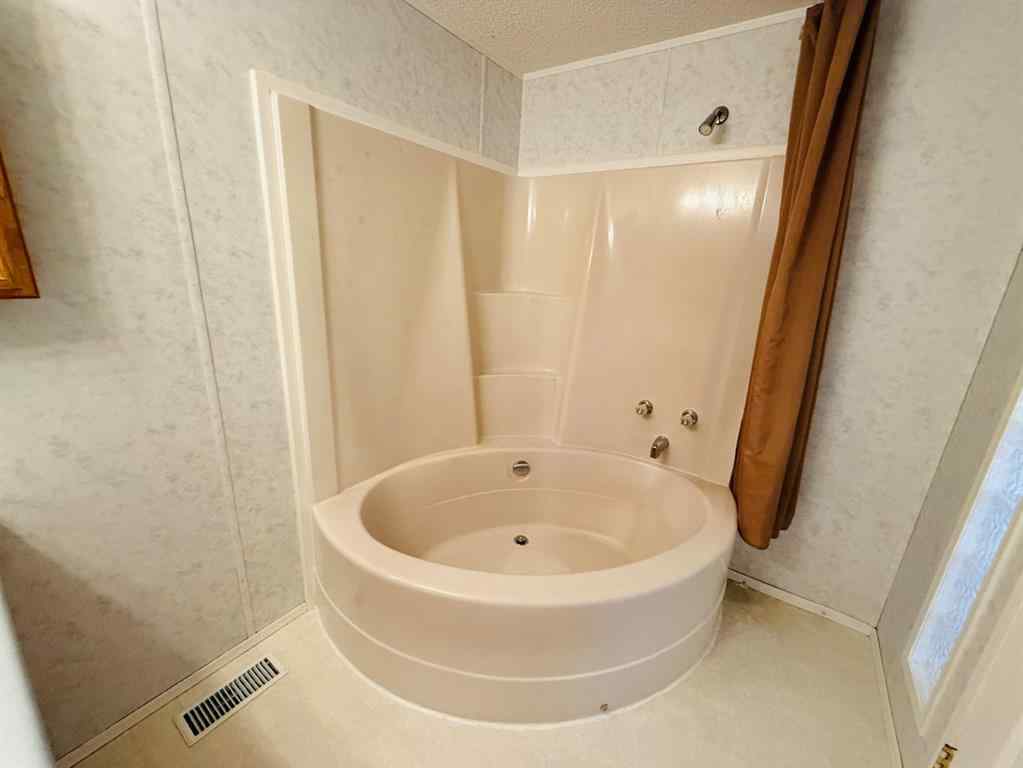 MLS® A2260946 - 217 Centre Street  in NONE Enchant, Residential