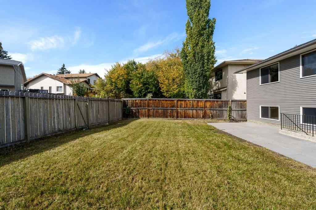 MLS® A2260950 - 204 Mckerrell Way SE in McKenzie Lake Calgary, Residential