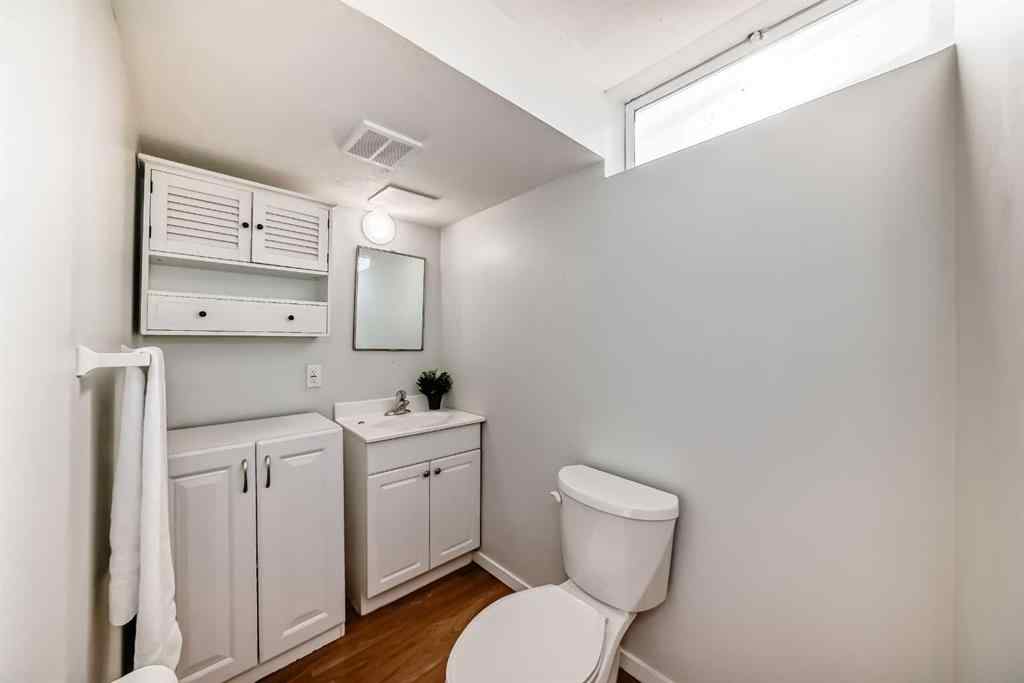 MLS® A2260952 - 48 Mardale Crescent NE in Marlborough Calgary, Residential