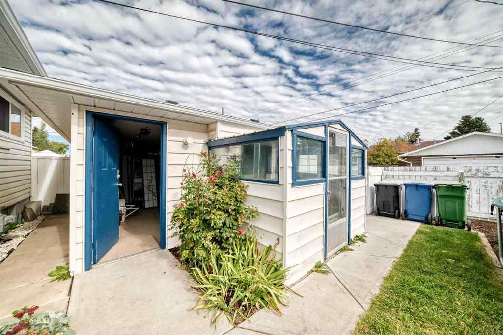 MLS® A2260952 - 48 Mardale Crescent NE in Marlborough Calgary, Residential