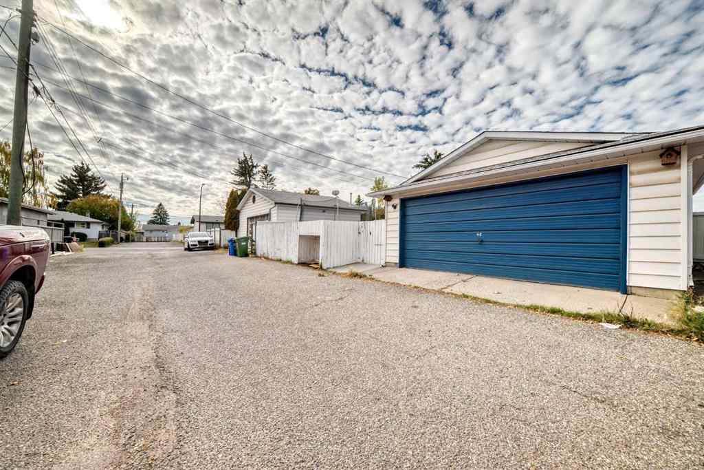 MLS® A2260952 - 48 Mardale Crescent NE in Marlborough Calgary, Residential