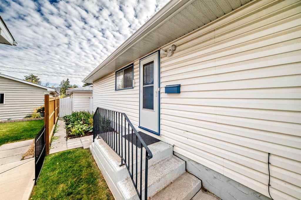 MLS® A2260952 - 48 Mardale Crescent NE in Marlborough Calgary, Residential