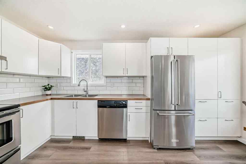 MLS® A2260952 - 48 Mardale Crescent NE in Marlborough Calgary, Residential