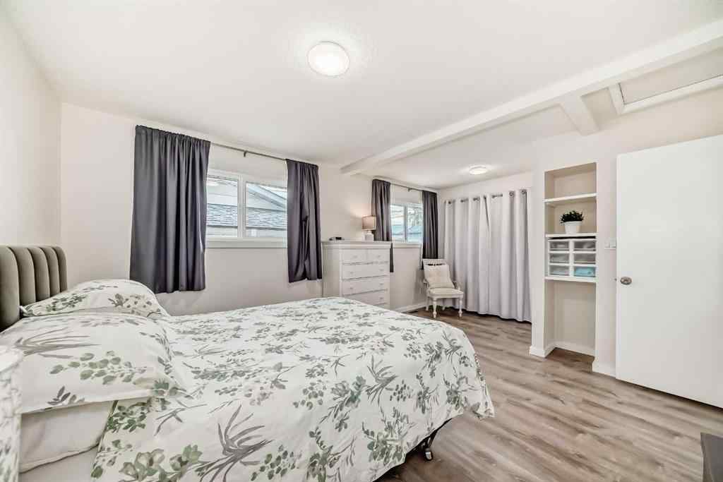 MLS® A2260952 - 48 Mardale Crescent NE in Marlborough Calgary, Residential