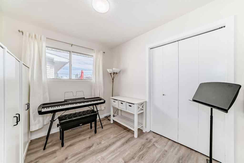 MLS® A2260952 - 48 Mardale Crescent NE in Marlborough Calgary, Residential