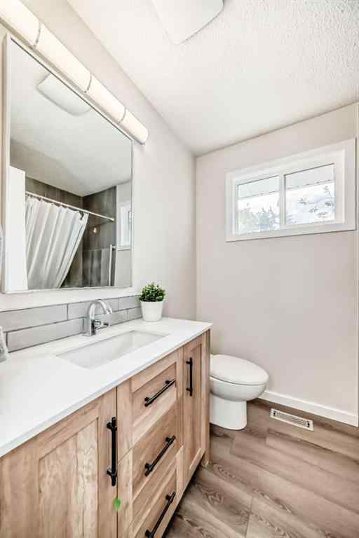 MLS® A2260952 - 48 Mardale Crescent NE in Marlborough Calgary, Residential