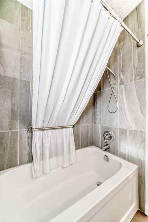 MLS® A2260952 - 48 Mardale Crescent NE in Marlborough Calgary, Residential