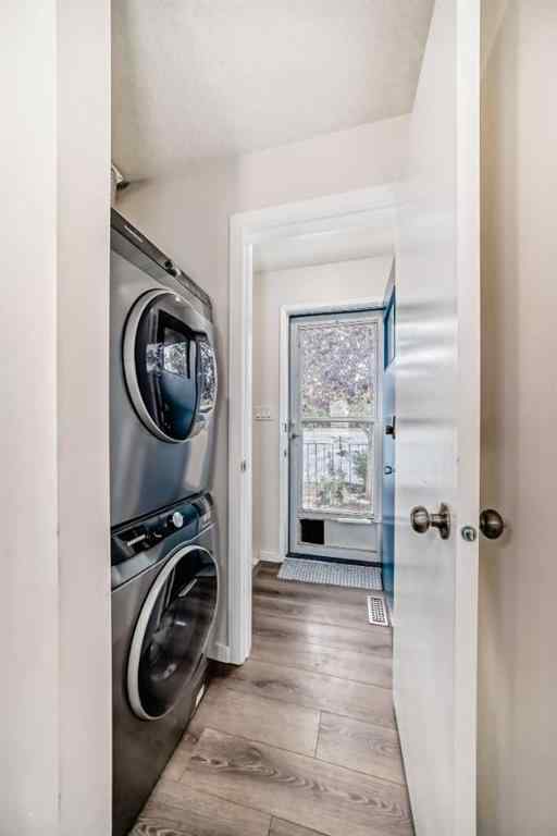 MLS® A2260952 - 48 Mardale Crescent NE in Marlborough Calgary, Residential