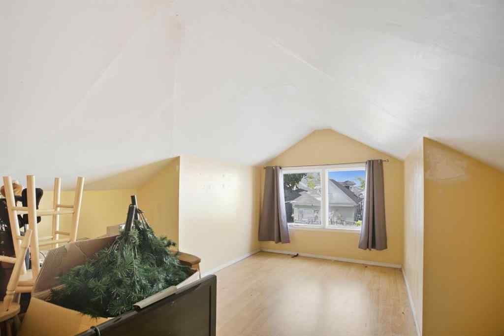 MLS® A2260955 - 1612 2A Street NW in Crescent Heights Calgary, Residential