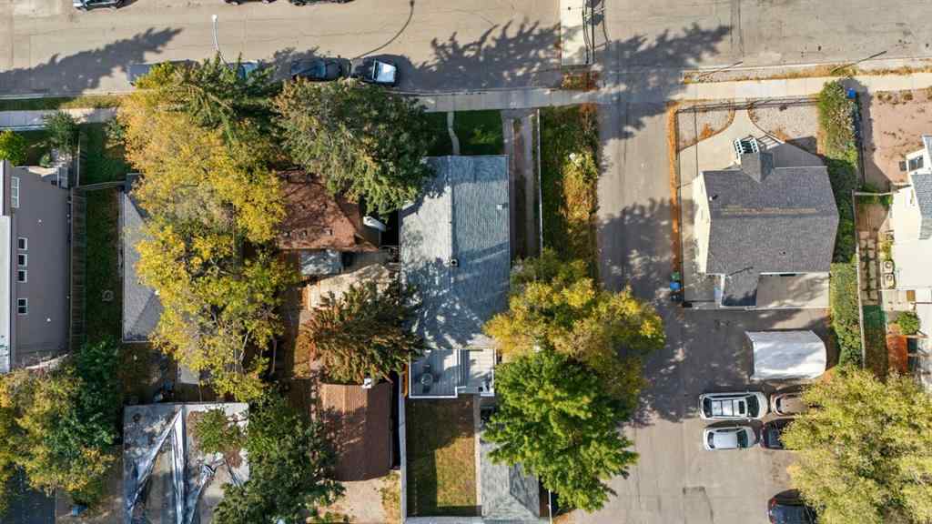 MLS® A2260955 - 1612 2A Street NW in Crescent Heights Calgary, Residential