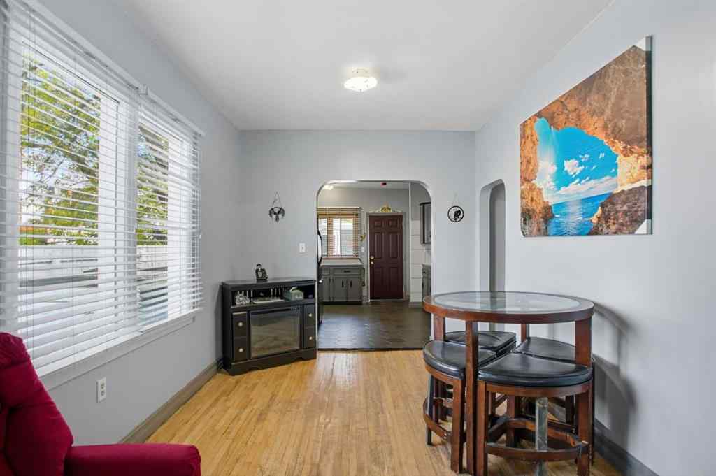 MLS® A2260955 - 1612 2A Street NW in Crescent Heights Calgary, Residential