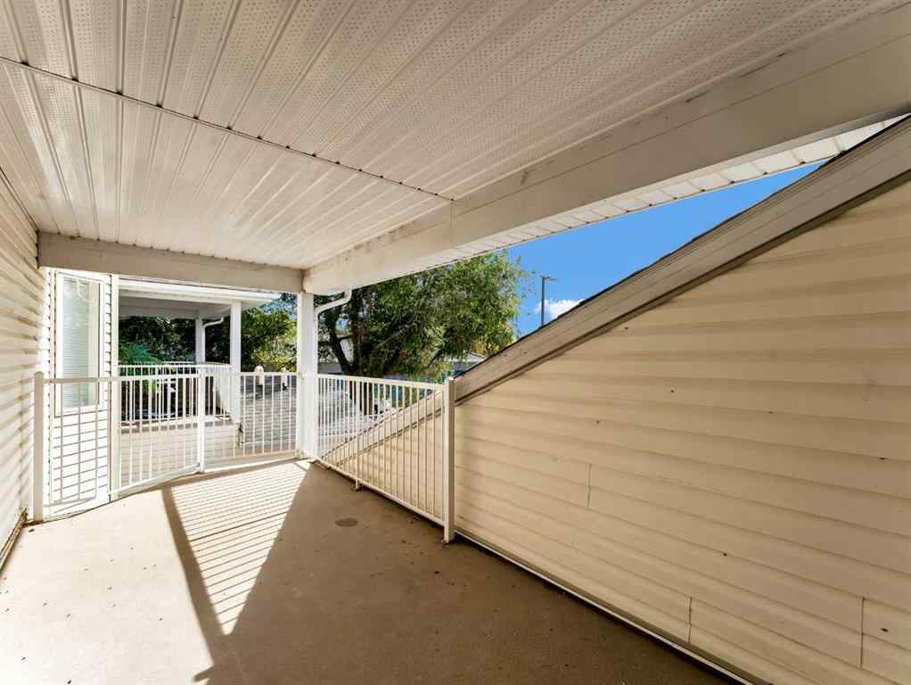 MLS® A2260957 - 425 Washington Way SE in River Flats Medicine Hat, Residential