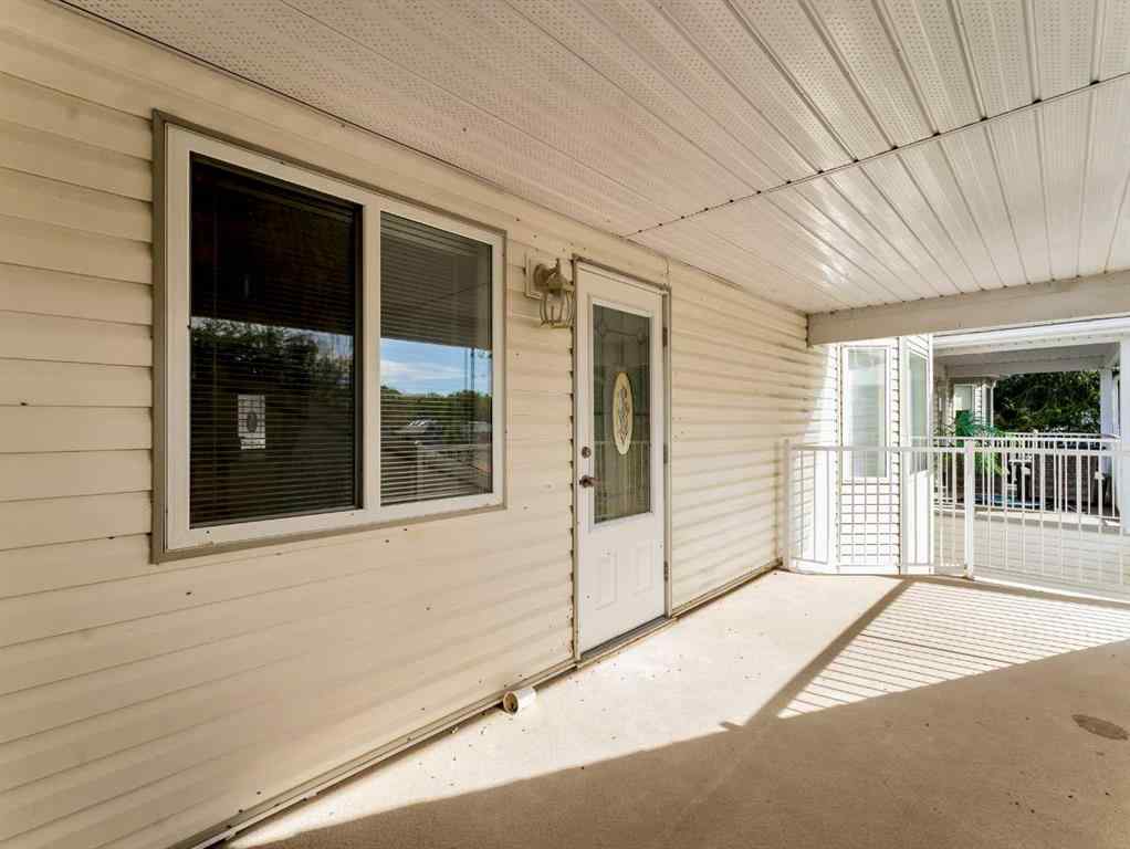 MLS® A2260957 - 425 Washington Way SE in River Flats Medicine Hat, Residential