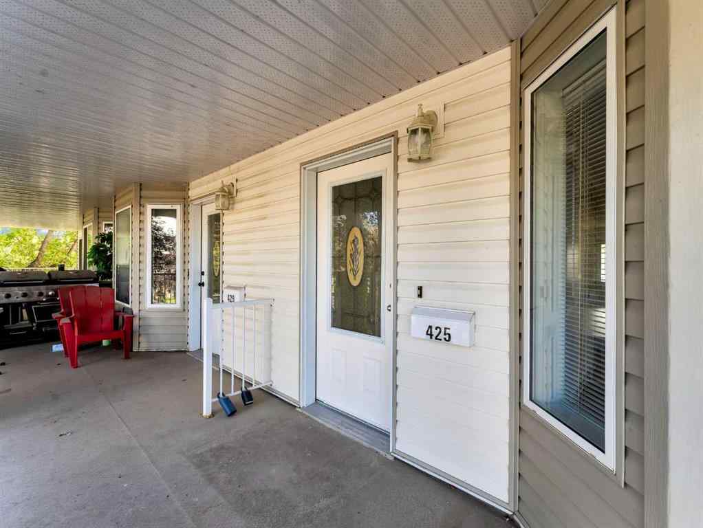 MLS® A2260957 - 425 Washington Way SE in River Flats Medicine Hat, Residential