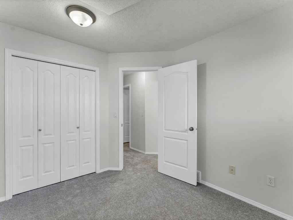 MLS® A2260957 - 425 Washington Way SE in River Flats Medicine Hat, Residential