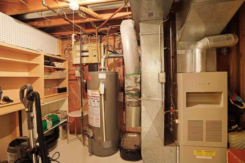 MLS® A2260959 - 719 Parkland Drive E in Parkland_BROO Brooks, Residential