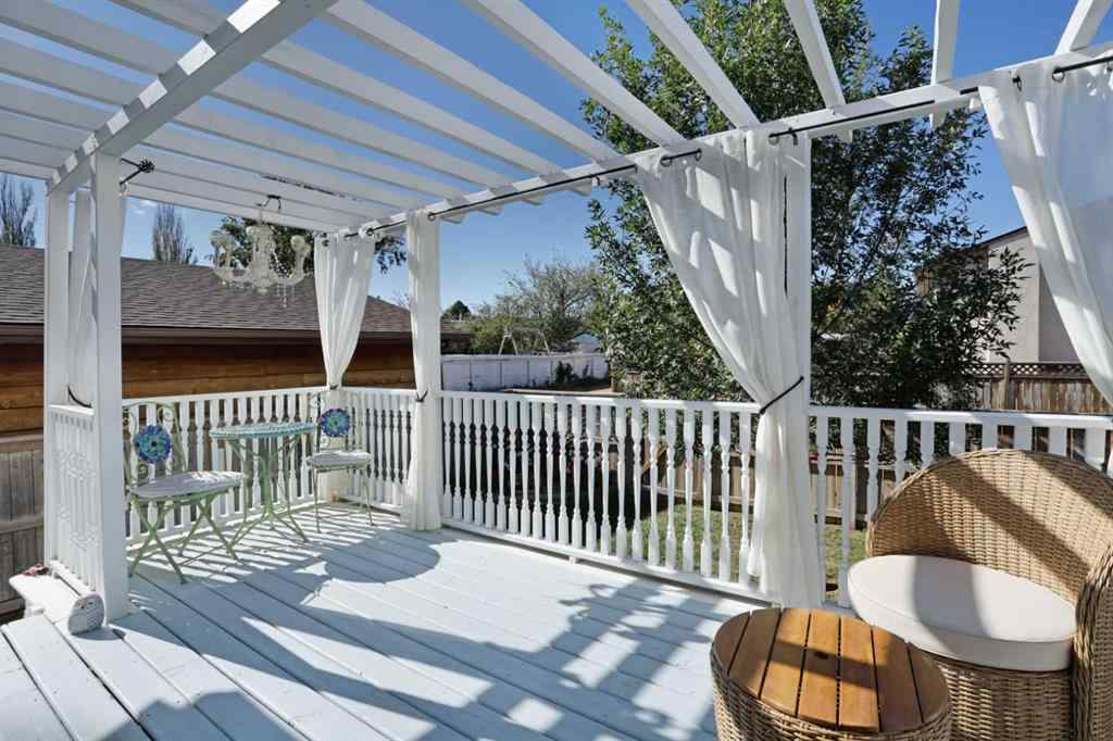 MLS® A2260959 - 719 Parkland Drive E in Parkland_BROO Brooks, Residential