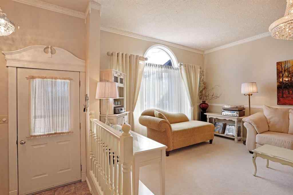 MLS® A2260959 - 719 Parkland Drive E in Parkland_BROO Brooks, Residential