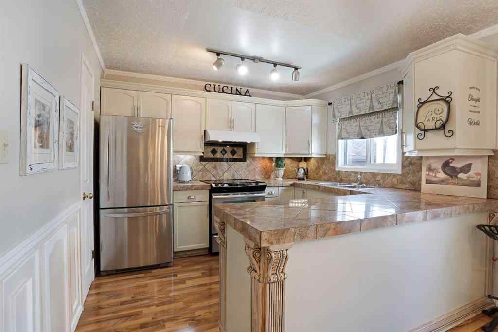 MLS® A2260959 - 719 Parkland Drive E in Parkland_BROO Brooks, Residential