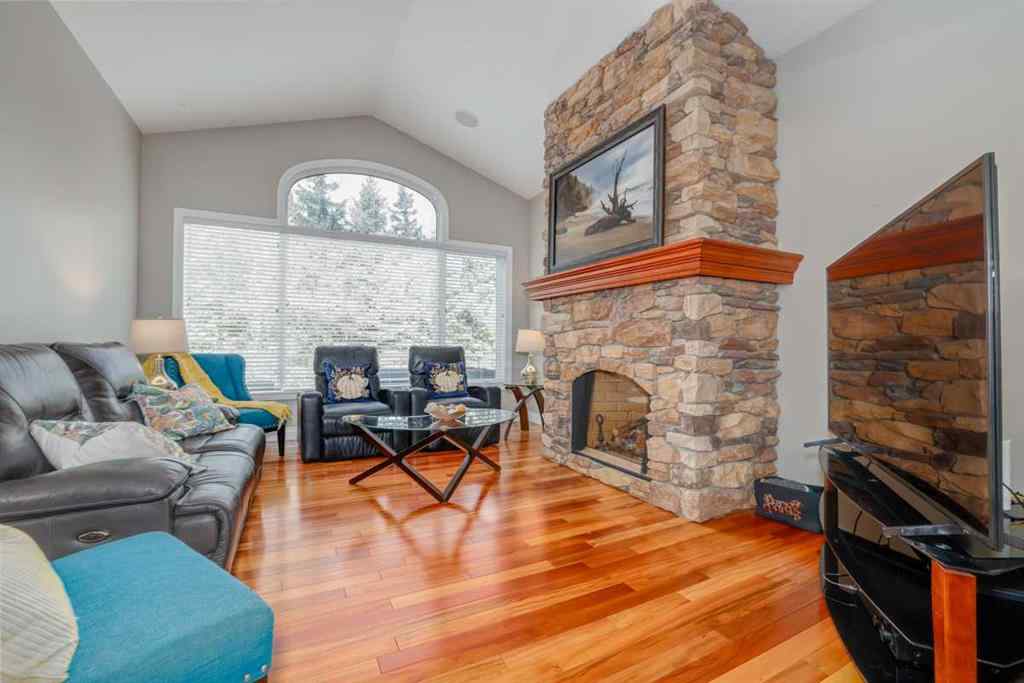 MLS® A2260965 - 462 Crystal Green Manor  in Crystal Green Okotoks, Residential