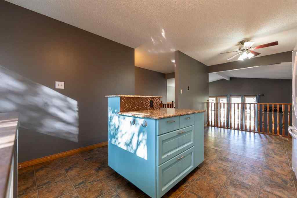 MLS® A2260966 - 897 Red Crow Boulevard W in Indian Battle Heights Lethbridge, Residential