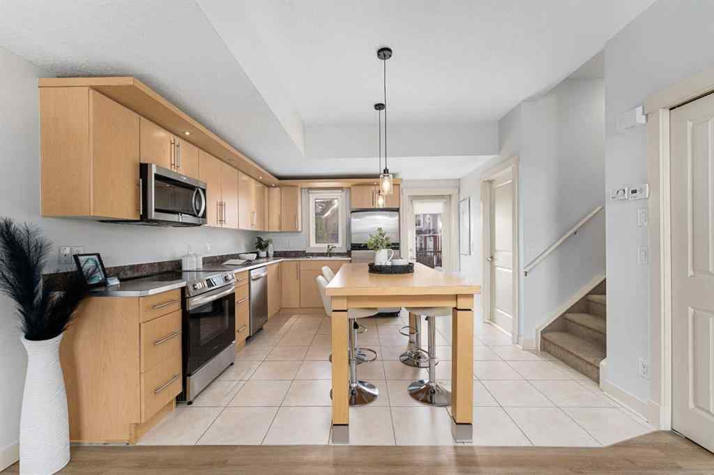 MLS® A2260970 - 772 73 Street SW in West Springs Calgary, Residential