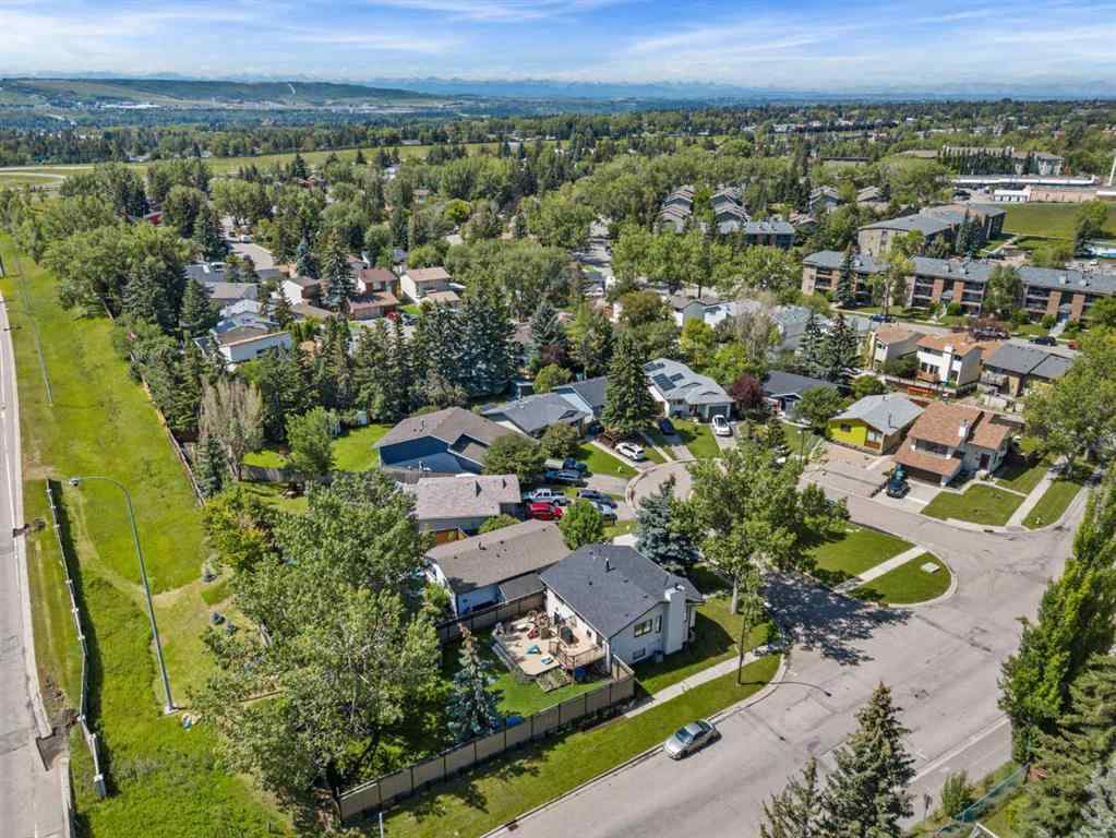 MLS® A2260975 - 136 Ranchview Court NW in Ranchlands Calgary, Residential