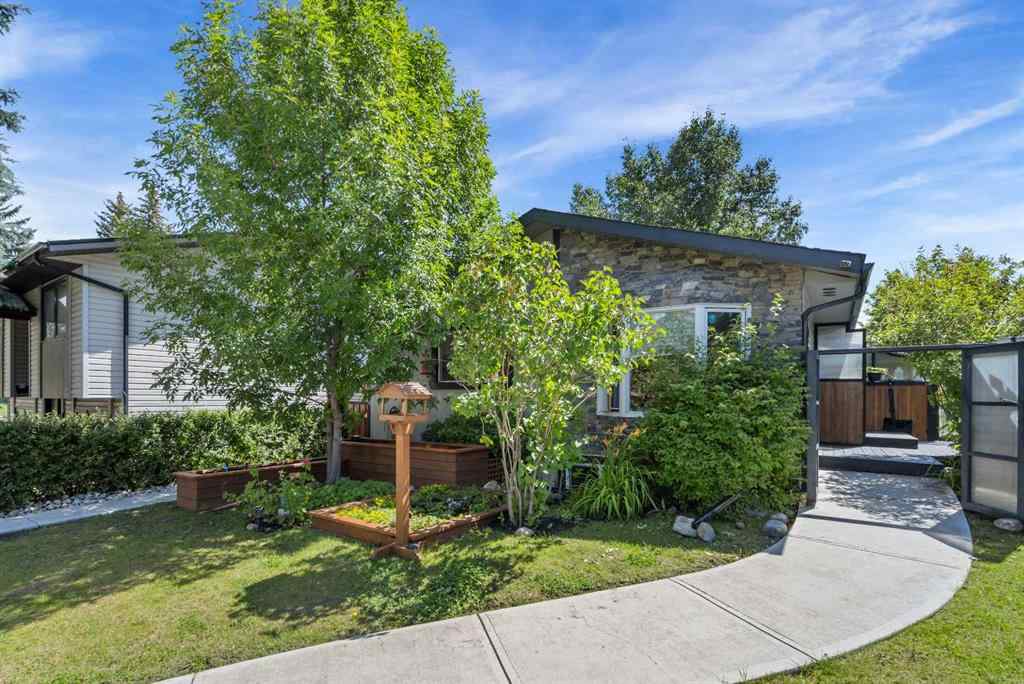 MLS® A2260975 - 136 Ranchview Court NW in Ranchlands Calgary, Residential