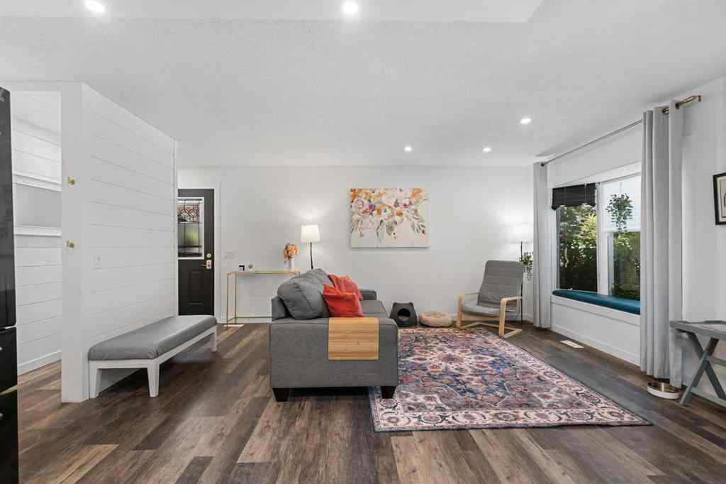 MLS® A2260975 - 136 Ranchview Court NW in Ranchlands Calgary, Residential