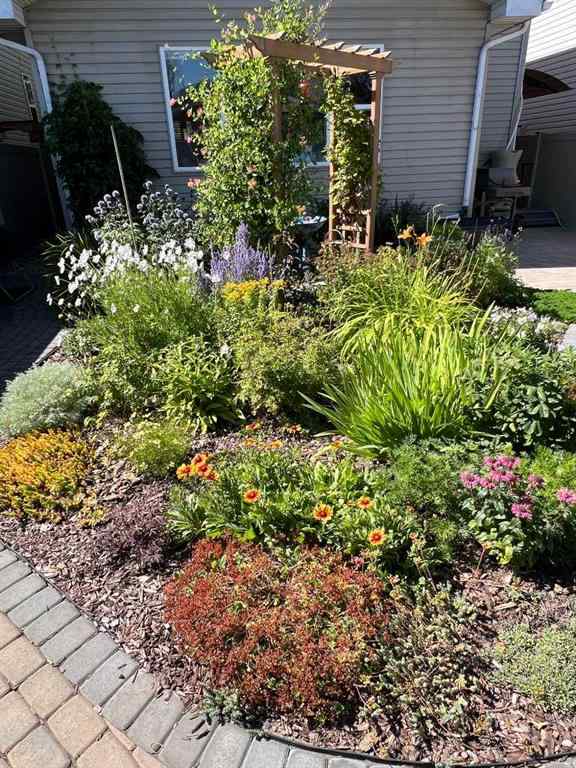 MLS® A2260976 - 466 Elgin Way SE in McKenzie Towne Calgary, Residential