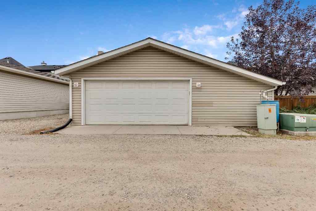 MLS® A2260976 - 466 Elgin Way SE in McKenzie Towne Calgary, Residential