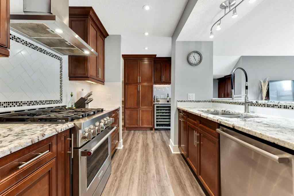 MLS® A2260976 - 466 Elgin Way SE in McKenzie Towne Calgary, Residential