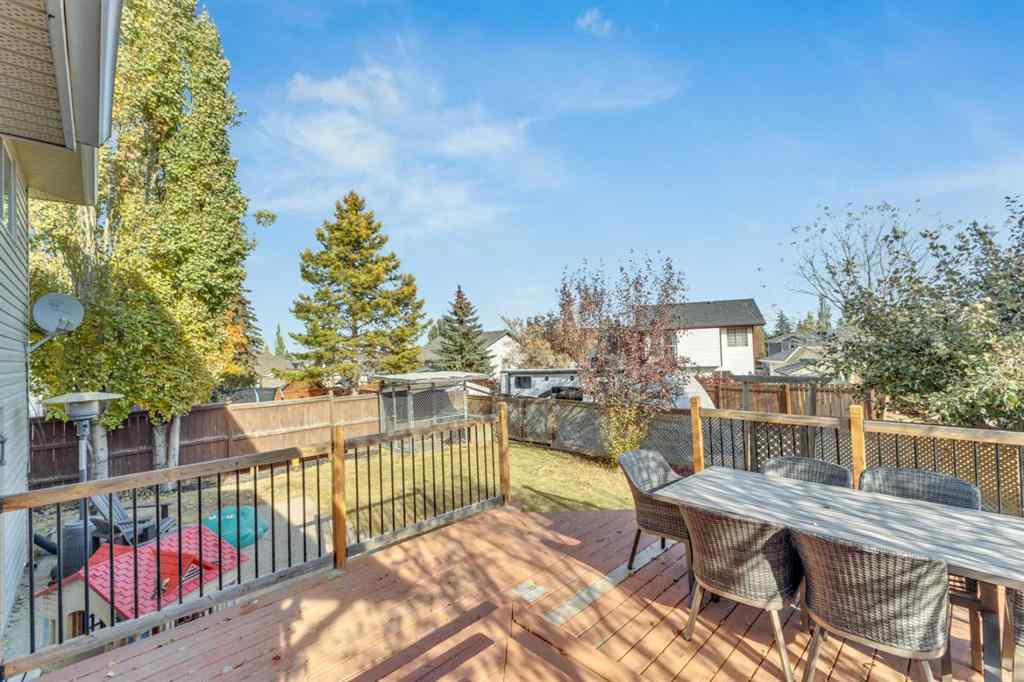 MLS® A2260977 - 16 Parson Drive  in Pierview Sylvan Lake, Residential