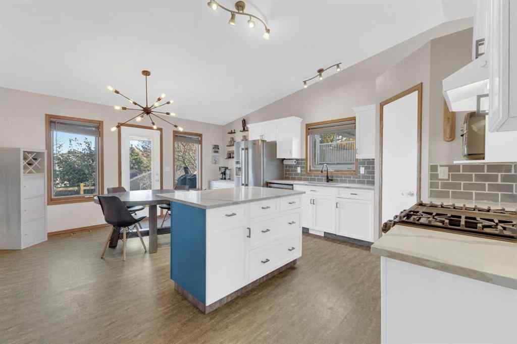 MLS® A2260977 - 16 Parson Drive  in Pierview Sylvan Lake, Residential