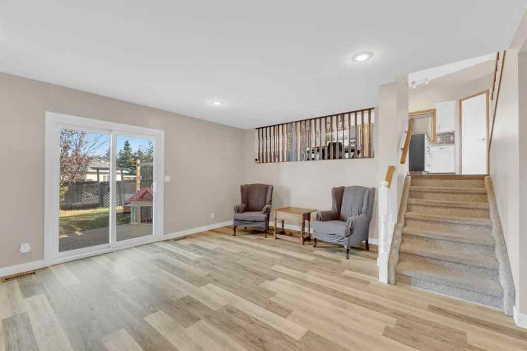 MLS® A2260977 - 16 Parson Drive  in Pierview Sylvan Lake, Residential