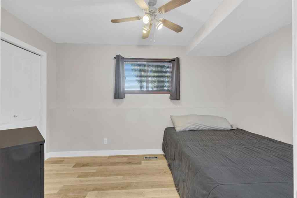 MLS® A2260977 - 16 Parson Drive  in Pierview Sylvan Lake, Residential