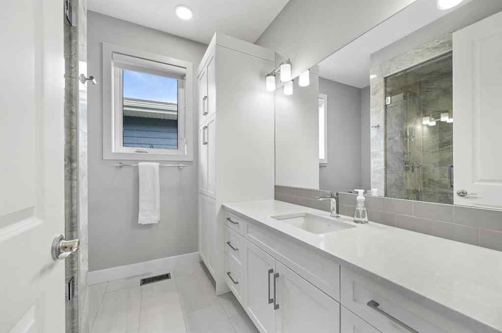 MLS® A2260980 - 25 Rock Lake Heights NW in Rocky Ridge Calgary, Residential