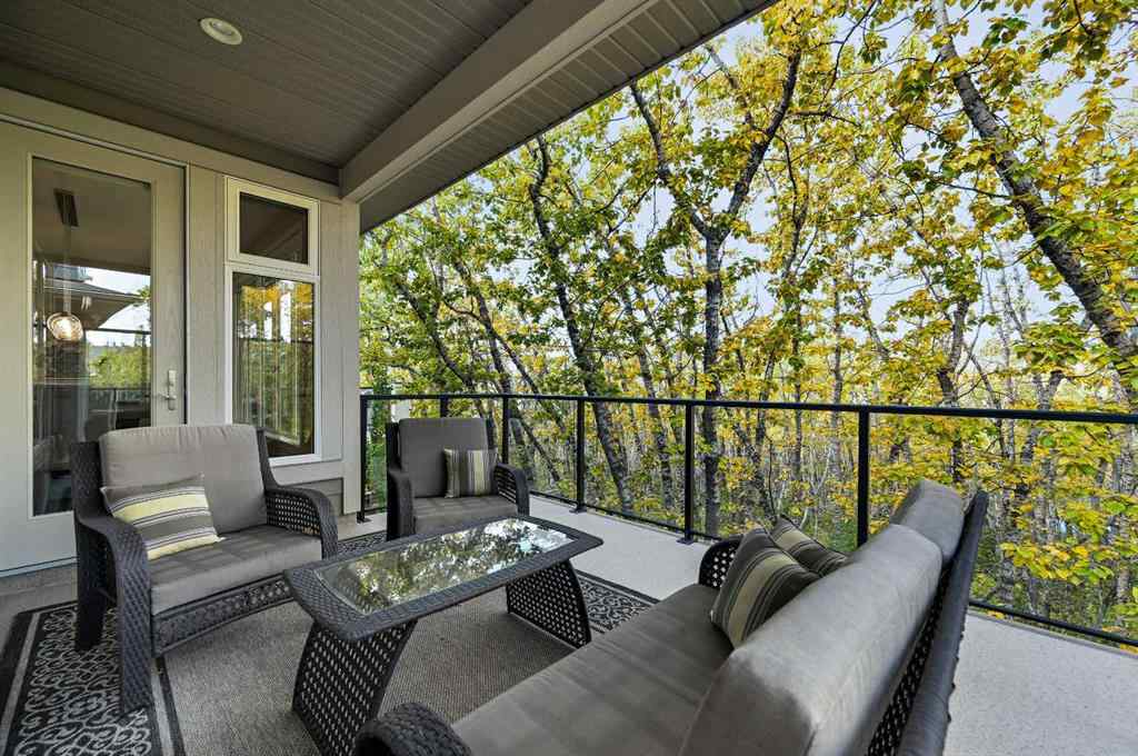 MLS® A2260980 - 25 Rock Lake Heights NW in Rocky Ridge Calgary, Residential