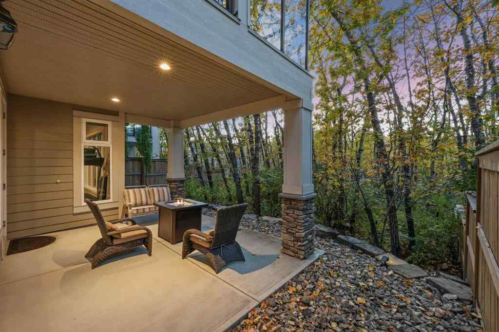 MLS® A2260980 - 25 Rock Lake Heights NW in Rocky Ridge Calgary, Residential