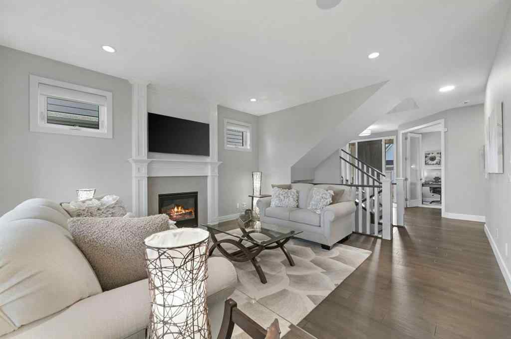 MLS® A2260980 - 25 Rock Lake Heights NW in Rocky Ridge Calgary, Residential