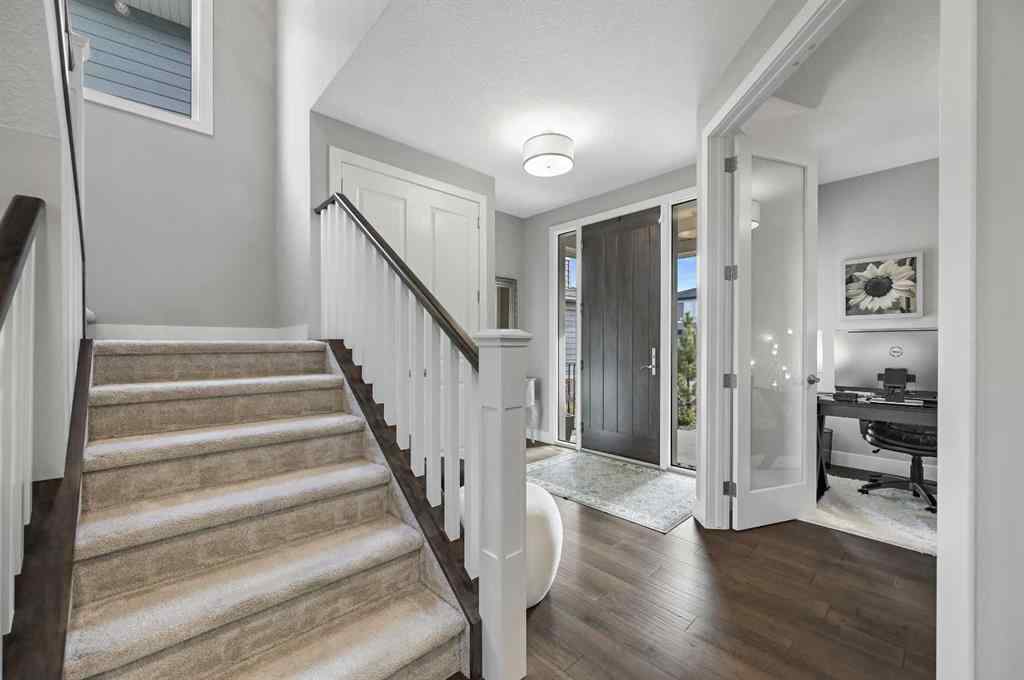 MLS® A2260980 - 25 Rock Lake Heights NW in Rocky Ridge Calgary, Residential