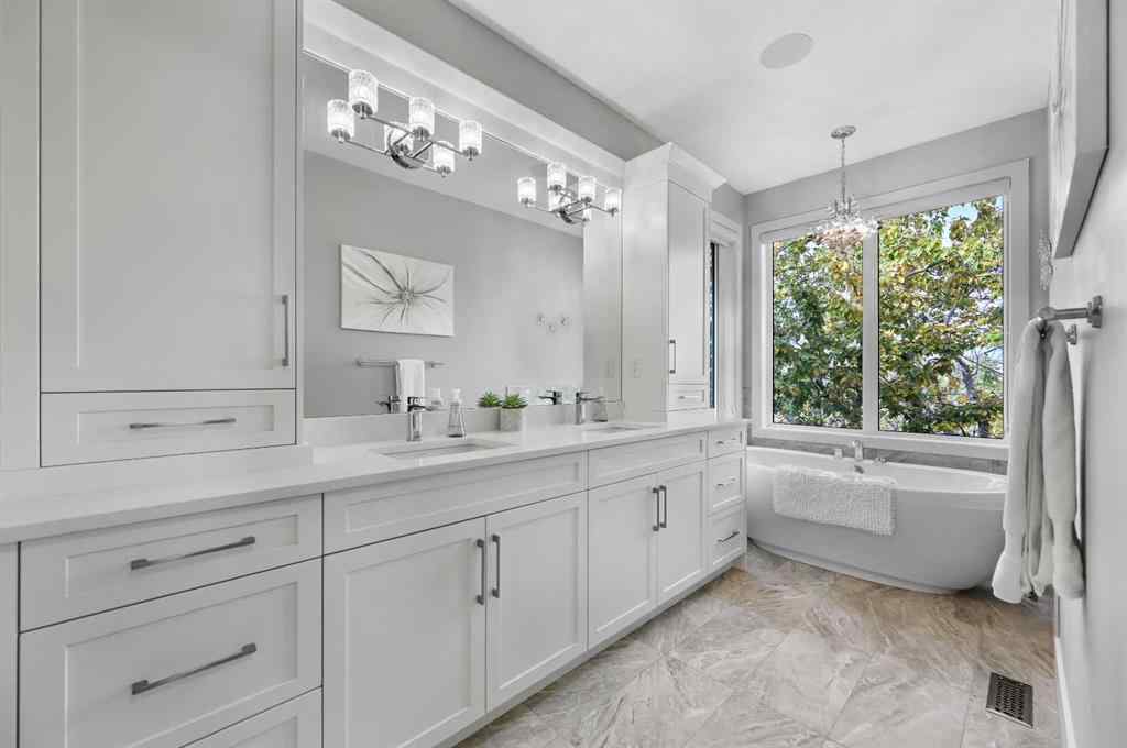 MLS® A2260980 - 25 Rock Lake Heights NW in Rocky Ridge Calgary, Residential