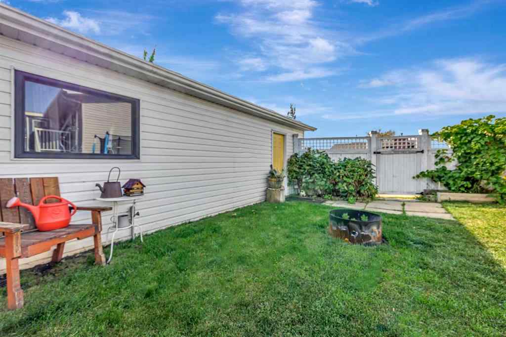 MLS® A2260981 - 4905 21 Street  in Wallacefield Lloydminster, Residential