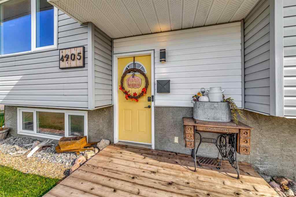 MLS® A2260981 - 4905 21 Street  in Wallacefield Lloydminster, Residential