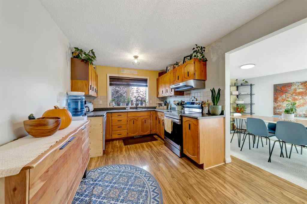 MLS® A2260981 - 4905 21 Street  in Wallacefield Lloydminster, Residential